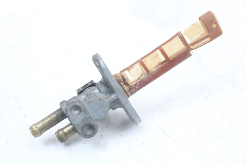 photo de BENZINHAHN SUZUKI GS F 500 (2004 - 2007) - Gesamtansicht des Produkts