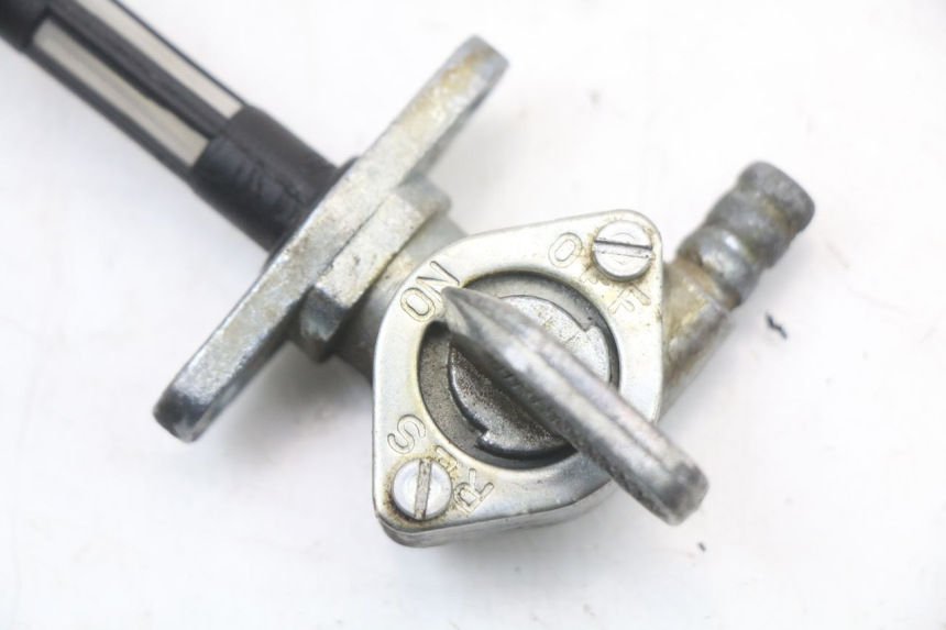 photo de BENZINHAHN SUZUKI VL INTRUDER 125 (2004 - 2007) - Detailansicht des Bauteils