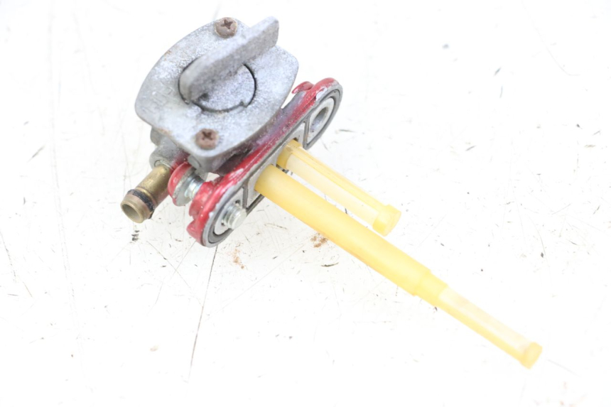 photo de BENZINHAHN YAMAHA XVS DRAG STAR DRAGSTAR 650 (1997 - 2007) - Detailansicht des Bauteils