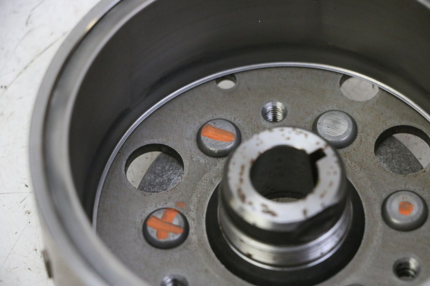 photo de LÄUFER  SUZUKI BURGMAN 125 (2007 - 2014) - Technische Nahaufnahme