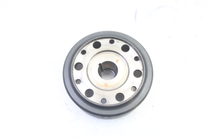 photo de ROTOR HONDA CBR RR FIREBLADE 900 (1992 - 1994) - Detailansicht des Bauteils