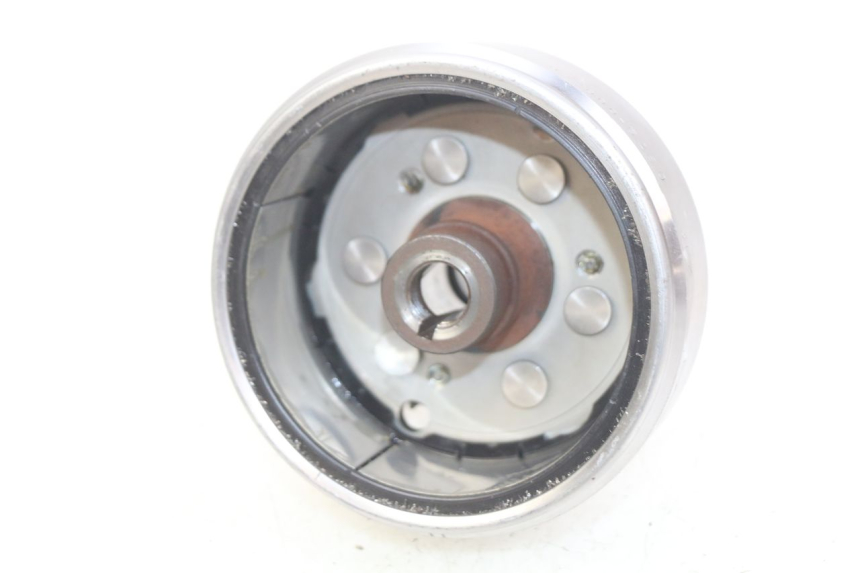 photo de ROTOR HONDA CM 125 (1983 - 2003) - Detailansicht des Bauteils