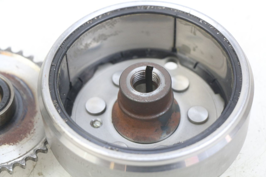 photo de ROTOR HONDA CM 125 (1983 - 2003) - Technische Nahaufnahme