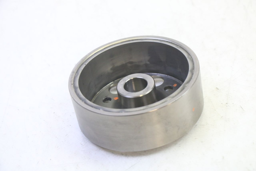 photo de LÄUFER  YAMAHA FZ6 N FAZER 600 (2004 - 2006) - Alternative Perspektive