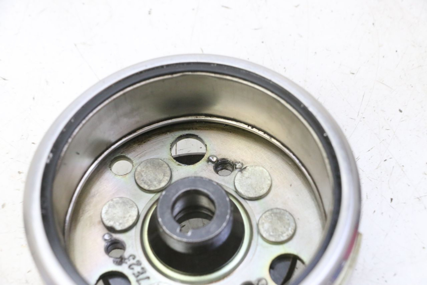 photo de LÄUFER  KYMCO GRAND DINK 125 (2008 - 2014) - Zoom auf Gebrauchszustand