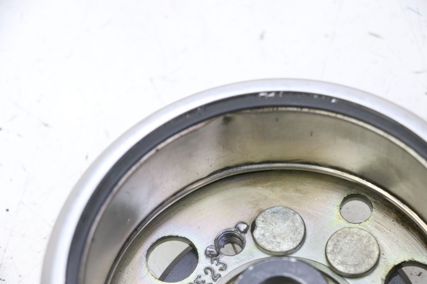 photo de LÄUFER  KYMCO GRAND DINK 125 (2008 - 2014) - Alternative Perspektive