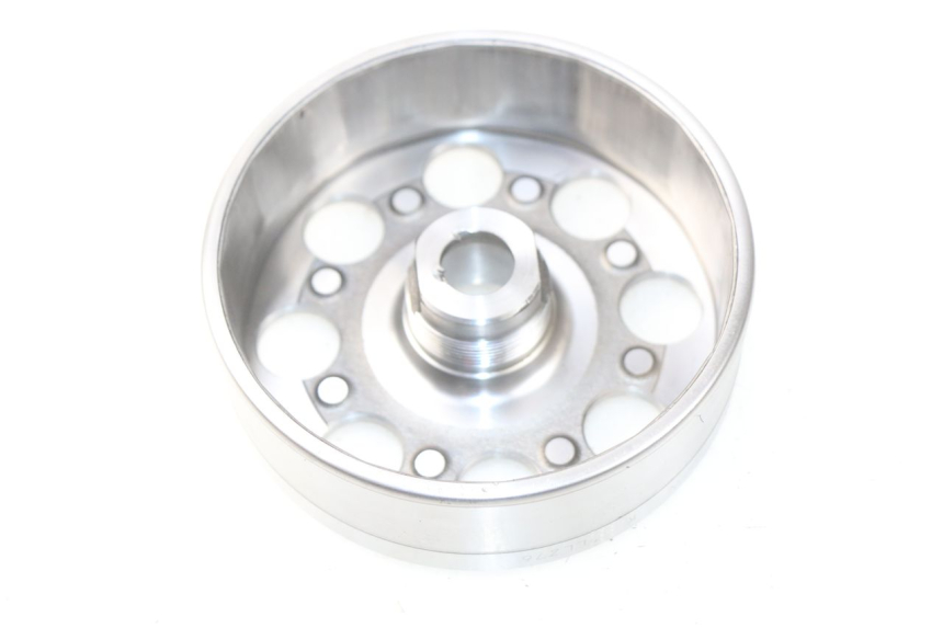 photo de LÄUFER  SUZUKI GSR 600 (2005 - 2012) - Oberflächenzustand und Material