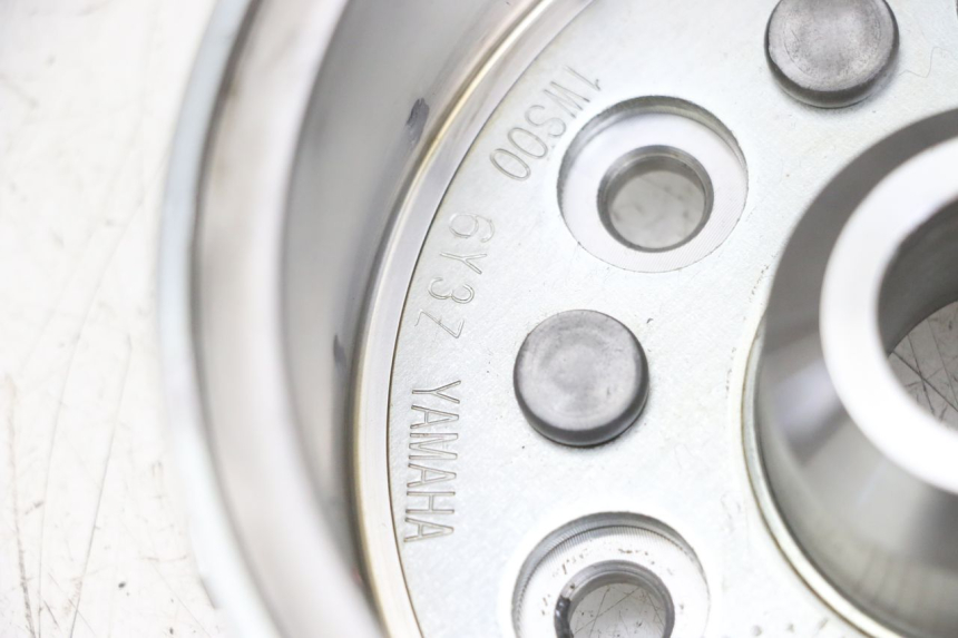 photo de ROTOR YAMAHA MT-07 MT07 ABS 700 (2014 - 2017) - Technische Nahaufnahme