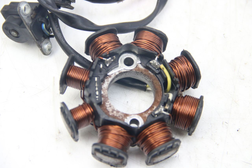 photo de ROTOR STATOR KYMCO AGILITY 4T 50 (2005 - 2018) - Details der Befestigungspunkte