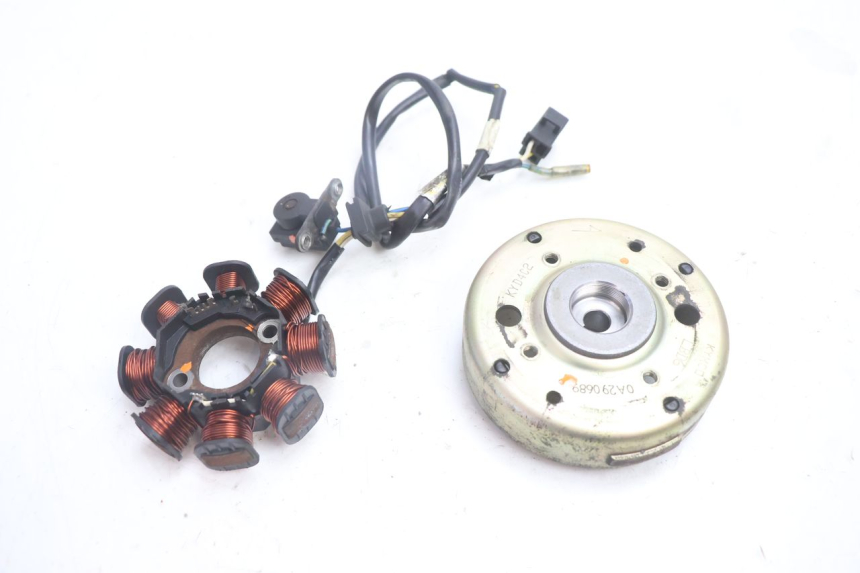 photo de ROTOR STATOR KYMCO AGILITY 4T 50 (2005 - 2018) - Hauptansicht