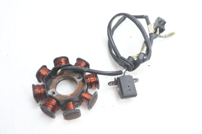 photo de ROTOR STATOR KYMCO AGILITY 4T 50 (2005 - 2018) - Details der Befestigungspunkte