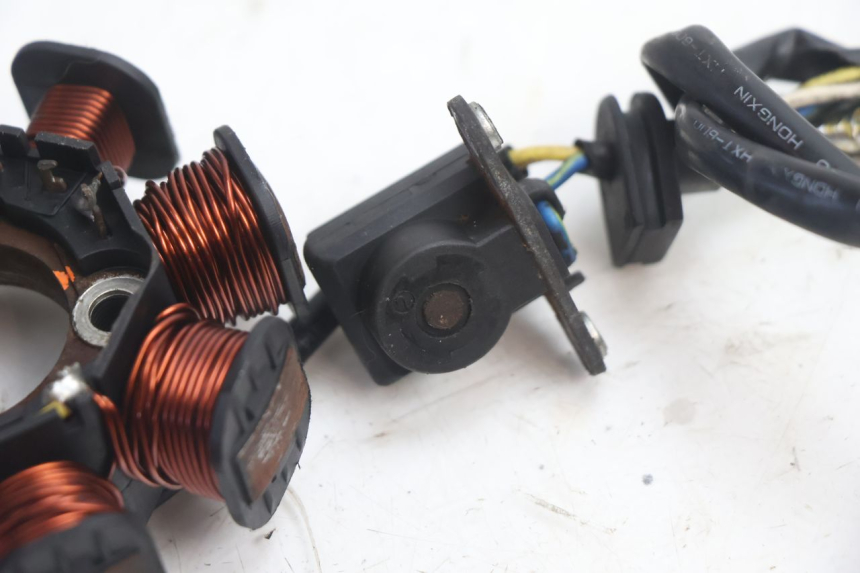 photo de ROTOR STATOR KYMCO AGILITY 4T 50 (2005 - 2018) - Kennzeichnungen und Originalreferenzen