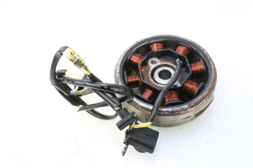 photo de LICHTMASCHINE KYMCO AGILITY PREMIUM 50 (2007 - 2010) - Alternative Perspektive