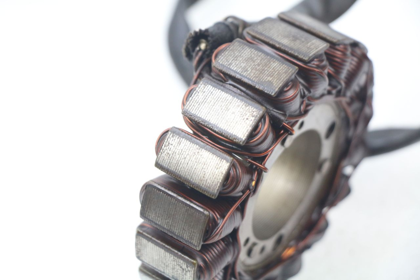 photo de LICHTMASCHINE PIAGGIO BEVERLY 500 (2003 - 2007) - Technische Nahaufnahme