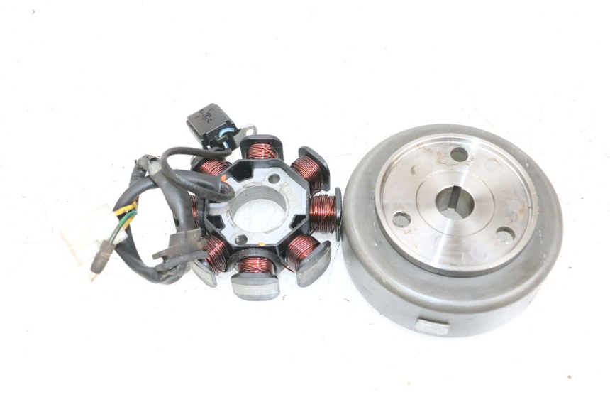 photo de LICHTMASCHINE MAG POWER BOMBERS 4T 50 (2016 - 2026) - Geprüftes Gebrauchtteil