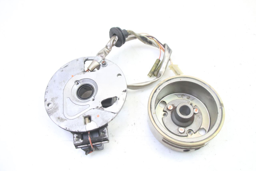 photo de LICHTMASCHINE MBK BOOSTER NEXT GENERATION 50 (1995 - 1998) - Alternative Perspektive