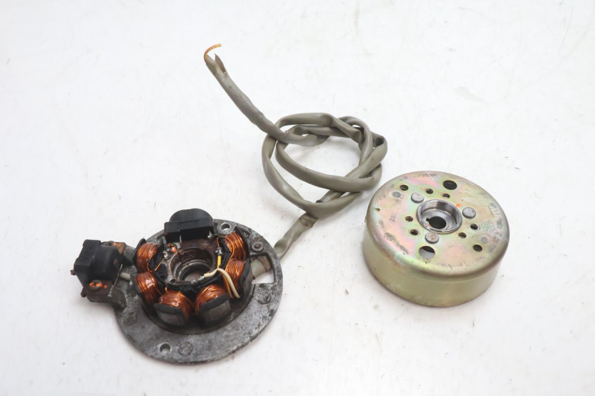 photo de ROTOR STATOR MBK BOOSTER SPIRIT 50 (1999 - 2003) - Hauptansicht