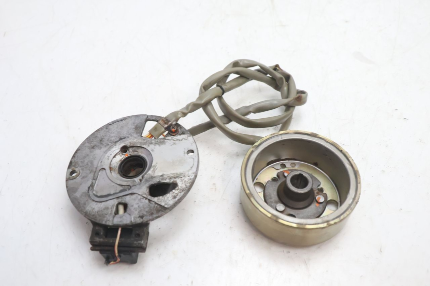 photo de ROTOR STATOR MBK BOOSTER SPIRIT 50 (1999 - 2003) - Detailansicht des Bauteils
