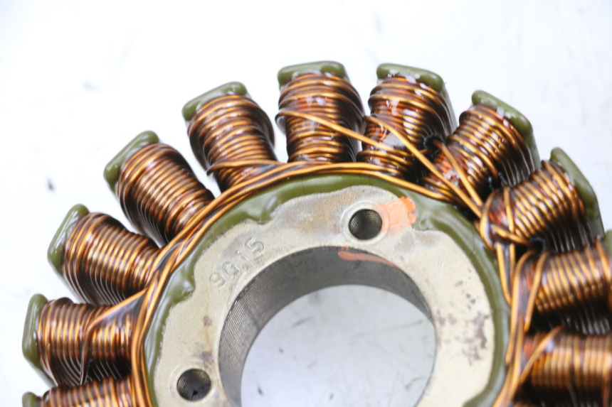 photo de ROTOR STATOR SUZUKI BURGMAN 125 (2007 - 2014) - Oberflächenzustand und Material