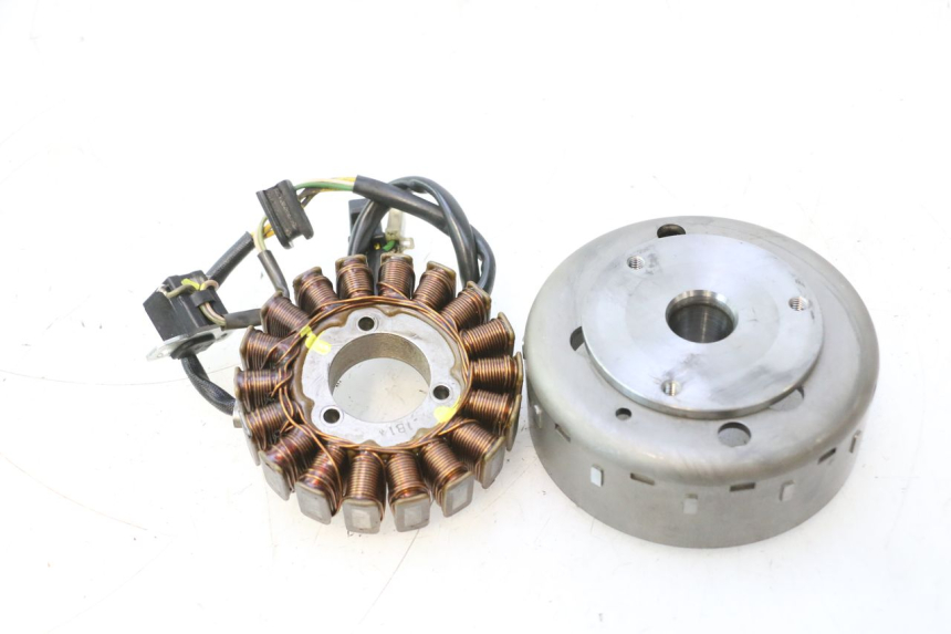 photo de ROTOR STATOR SUZUKI BURGMAN 125 (2007 - 2014) - Geprüftes Gebrauchtteil