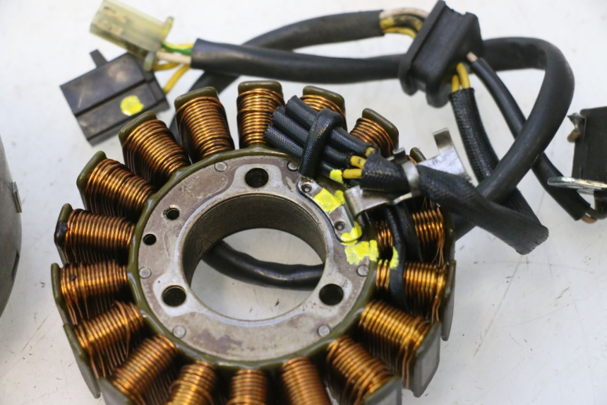 photo de ROTOR STATOR SUZUKI BURGMAN 125 (2007 - 2014) - Weitere Ansicht des Artikels