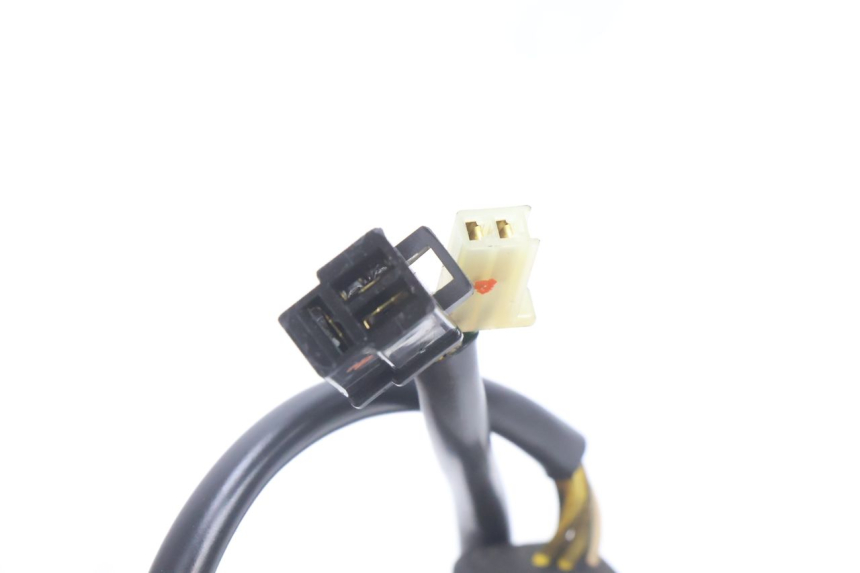 photo de ROTOR STATOR SUZUKI BURGMAN 125 (2007 - 2014) - Details der Befestigungspunkte
