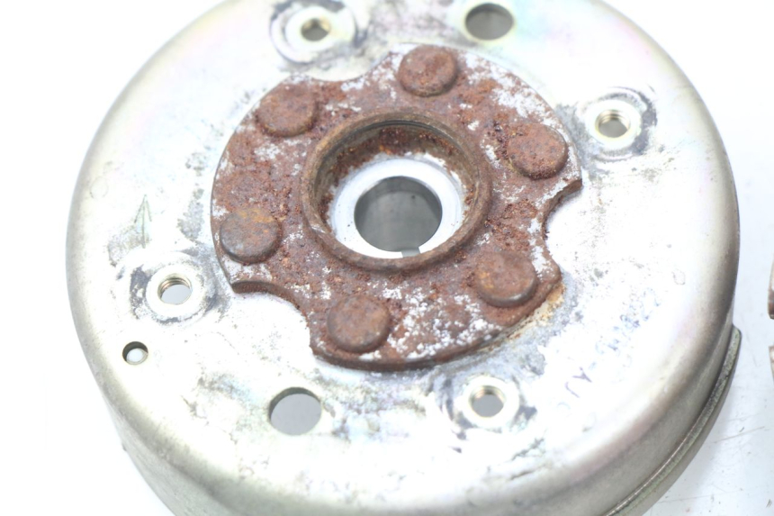 photo de LICHTMASCHINE YAMAHA CYGNUS X 125 (2004 - 2007) - Weitere Ansicht des Artikels