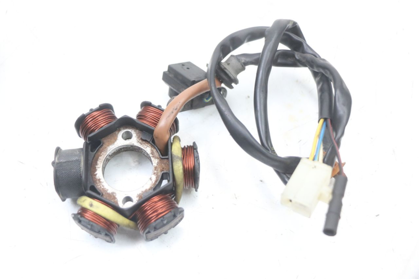 photo de LICHTMASCHINE PEUGEOT ELYSTAR 50 (2002 - 2014) - Kennzeichnungen und Originalreferenzen