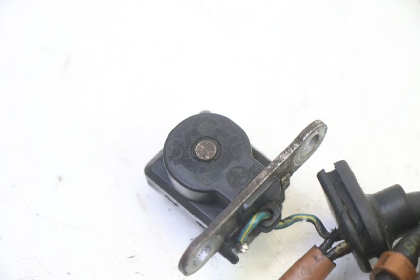 photo de LICHTMASCHINE PEUGEOT ELYSTAR 50 (2002 - 2014) - Oberflächenzustand und Material