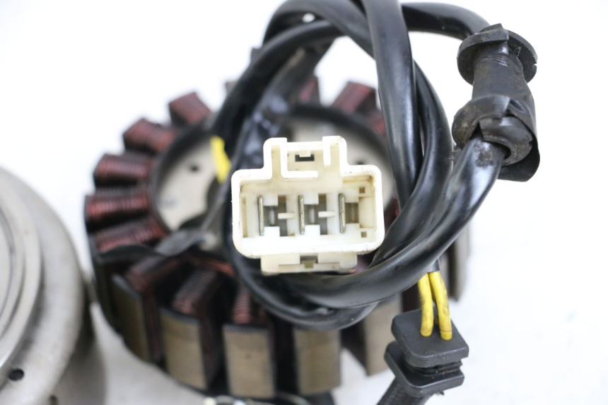 photo de ROTOR STATOR HONDA FES S-WING SWING ABS 125 (2007 - 2015) - Technische Nahaufnahme