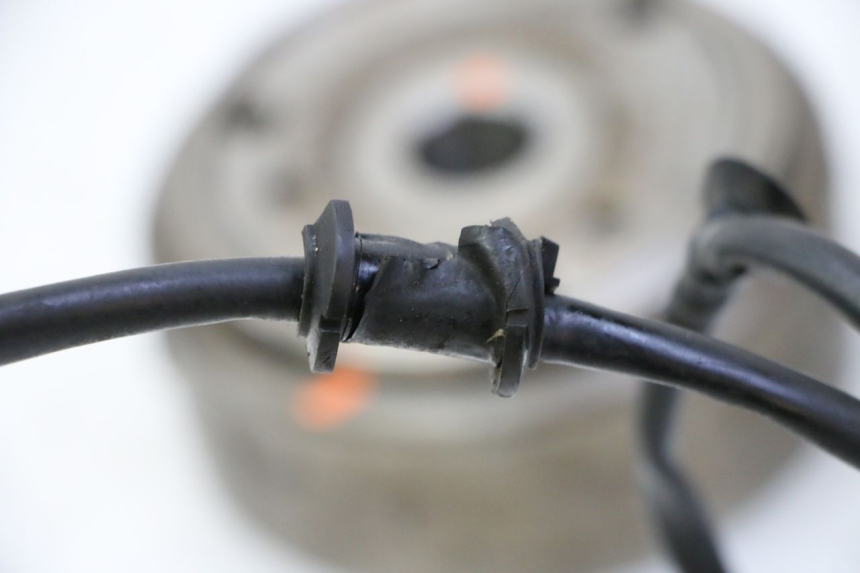 photo de ROTOR STATOR HONDA FES S-WING SWING ABS 125 (2007 - 2015) - Technische Nahaufnahme