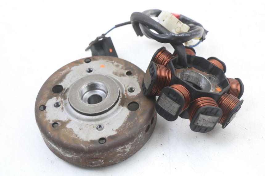 photo de LICHTMASCHINE SYM FIDDLE 3 III 50 (2014 - 2020) - Detailansicht des Bauteils