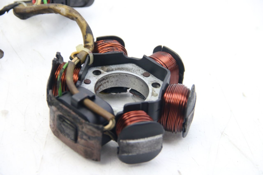 photo de ROTOR STATOR PIAGGIO FLY 2T 50 (2004 - 2017) - Zoom auf Gebrauchszustand