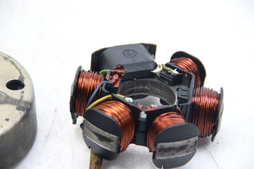 photo de ROTOR STATOR PIAGGIO FLY 2T 50 (2004 - 2017) - Oberflächenzustand und Material