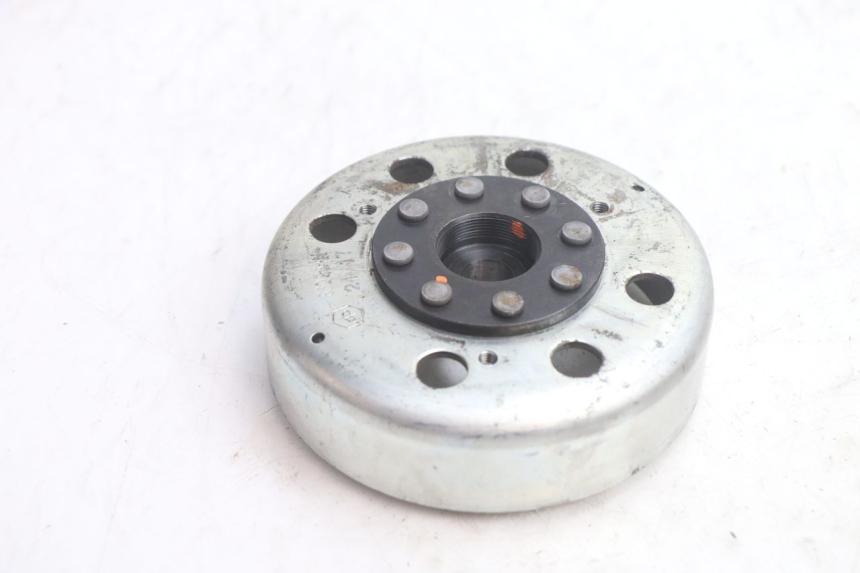 photo de ROTOR STATOR PIAGGIO FLY 2T 50 (2004 - 2017) - Oberflächenzustand und Material