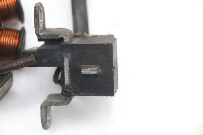 photo de LICHTMASCHINE PIAGGIO FLY 4T 50 (2004 - 2010) - Oberflächenzustand und Material