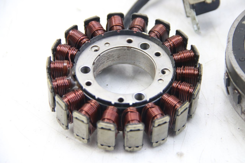 photo de ROTOR STATOR YAMAHA FZS FAZER 600 (1998 - 2001) - Gesamtansicht des Produkts