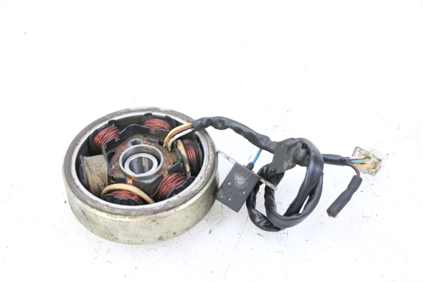 photo de ROTOR STATOR PEUGEOT KISBEE 2T 50 (2010 - 2017) - Alternative Perspektive