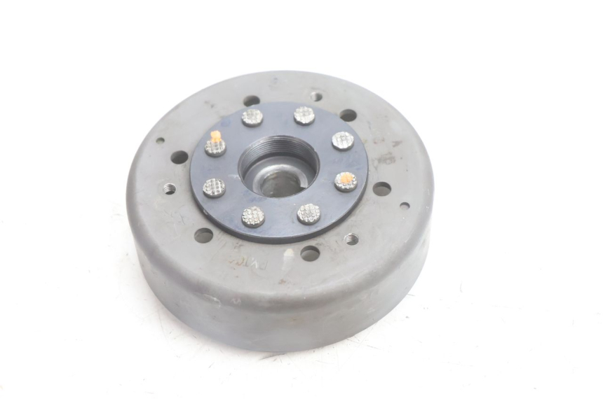 photo de ROTOR STATOR PEUGEOT KISBEE 2T 50 (2010 - 2017) - Technische Nahaufnahme