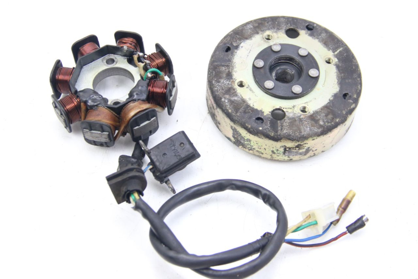 photo de ROTOR STATOR PEUGEOT KISBEE 4T 50 (2010 - 2017) - Hauptansicht