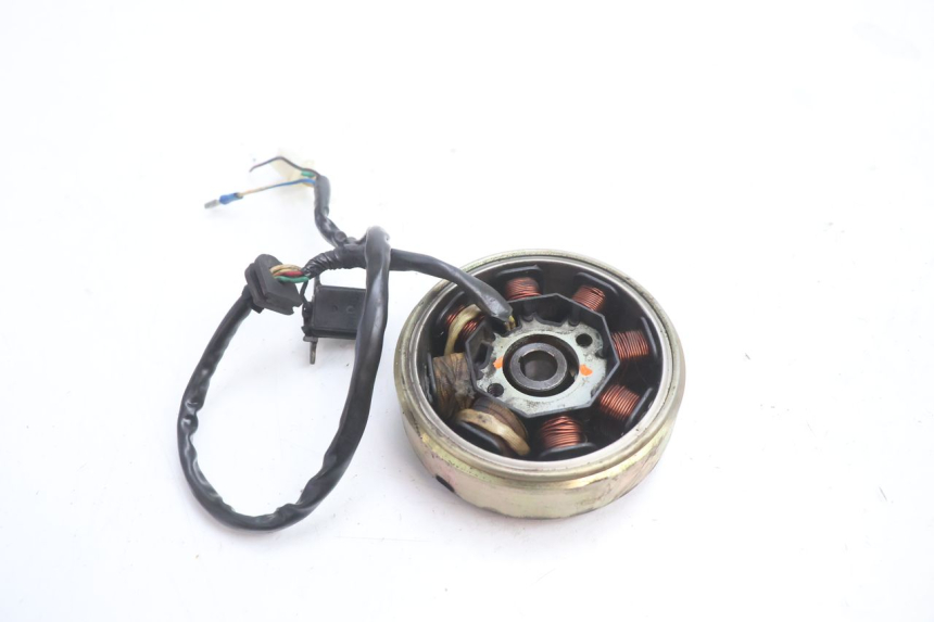 photo de ROTOR STATOR PEUGEOT KISBEE 4T 50 (2010 - 2017) - Alternative Perspektive