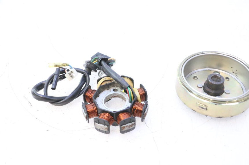 photo de ROTOR STATOR PEUGEOT KISBEE 4T 50 (2010 - 2017) - Alternative Perspektive