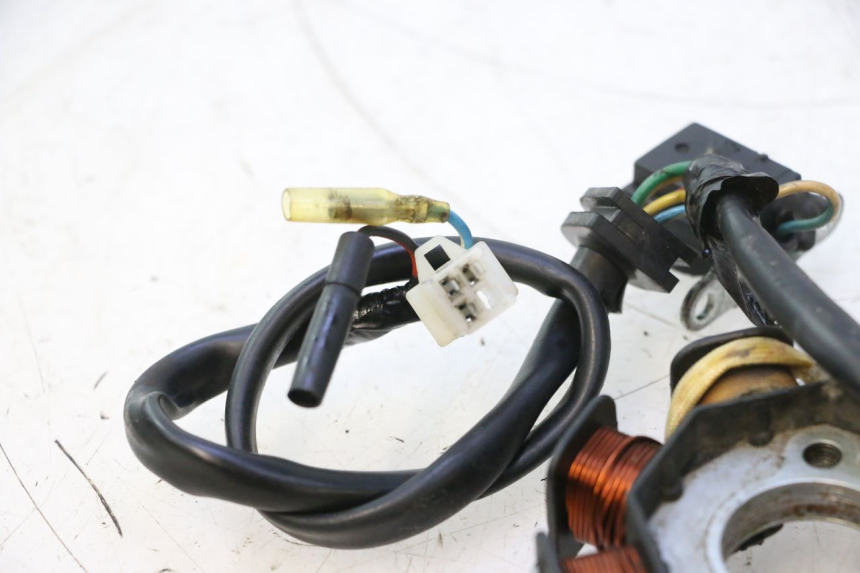 photo de ROTOR STATOR PEUGEOT KISBEE 4T 50 (2010 - 2017) - Technische Nahaufnahme
