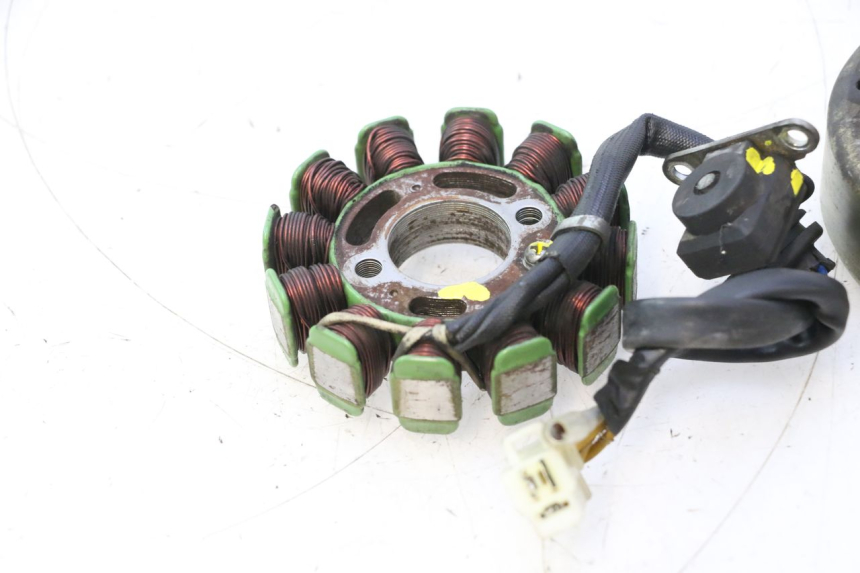 photo de ROTOR STATOR PEUGEOT KISBEE 4T 50 (2018 - 2022) - Oberflächenzustand und Material