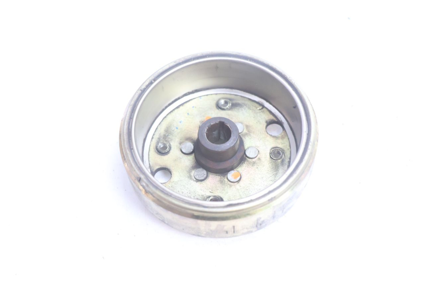 photo de ROTOR STATOR PEUGEOT KISBEE 4T 50 (2010 - 2017) - Geprüftes Gebrauchtteil