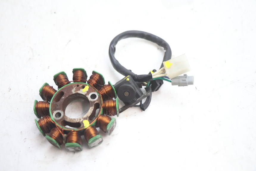 photo de ROTOR STATOR PEUGEOT KISBEE 4T 50 (2018 - 2022) - Technische Nahaufnahme