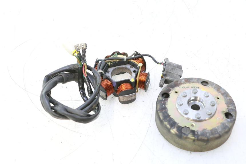 photo de LICHTMASCHINE PIAGGIO LIBERTY 50 (1998 - 2003) - Hauptansicht