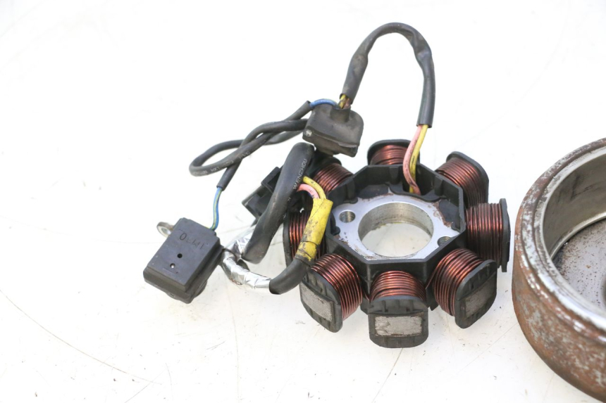 photo de LICHTMASCHINE KYMCO LIKE 125 (2009 - 2016) - Gesamtansicht des Produkts