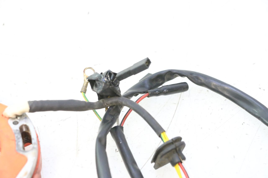 photo de ROTOR STATOR PEUGEOT LUDIX BLASTER 50 (2006 - 2014) - Zoom auf Gebrauchszustand