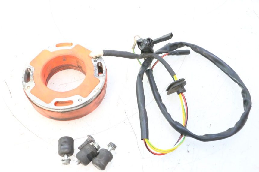 photo de ROTOR STATOR PEUGEOT LUDIX BLASTER 50 (2006 - 2014) - Technische Nahaufnahme